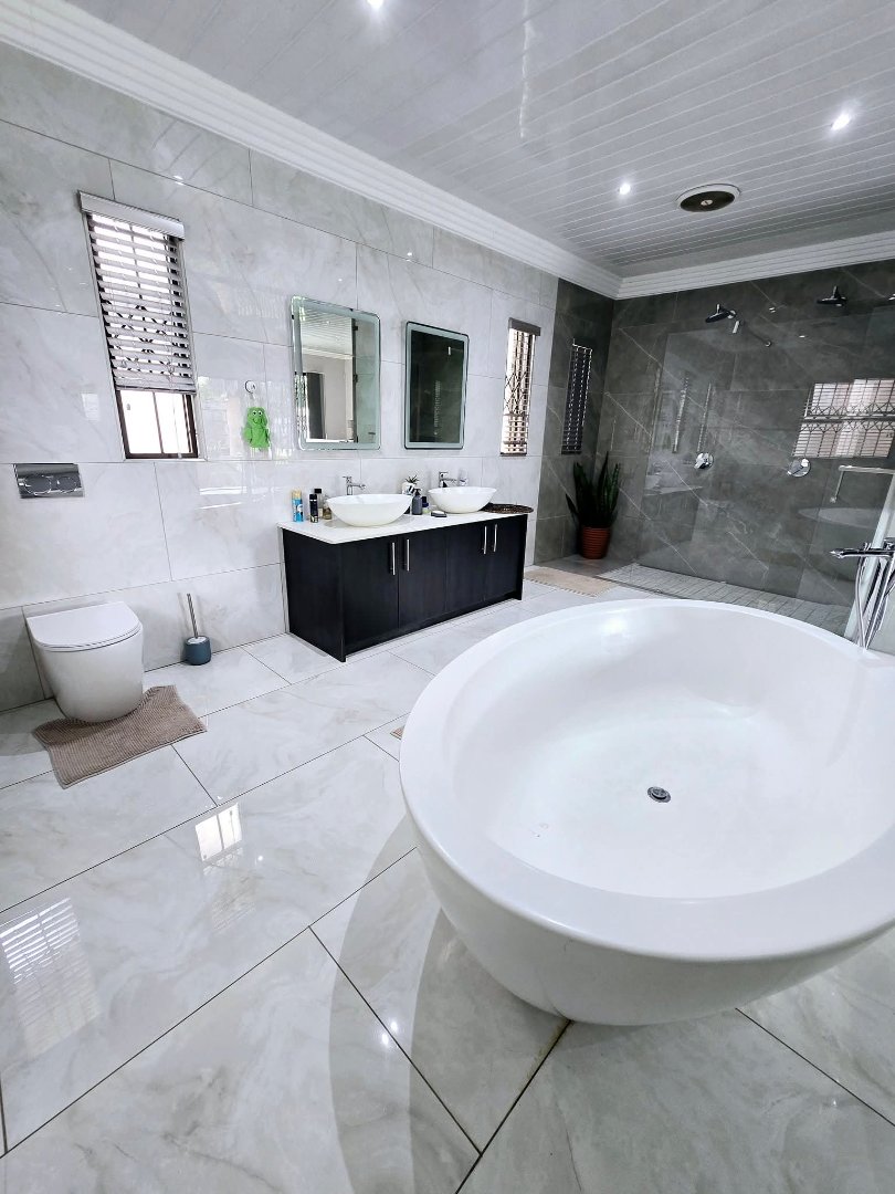 3 Bedroom Property for Sale in La Hoff North West